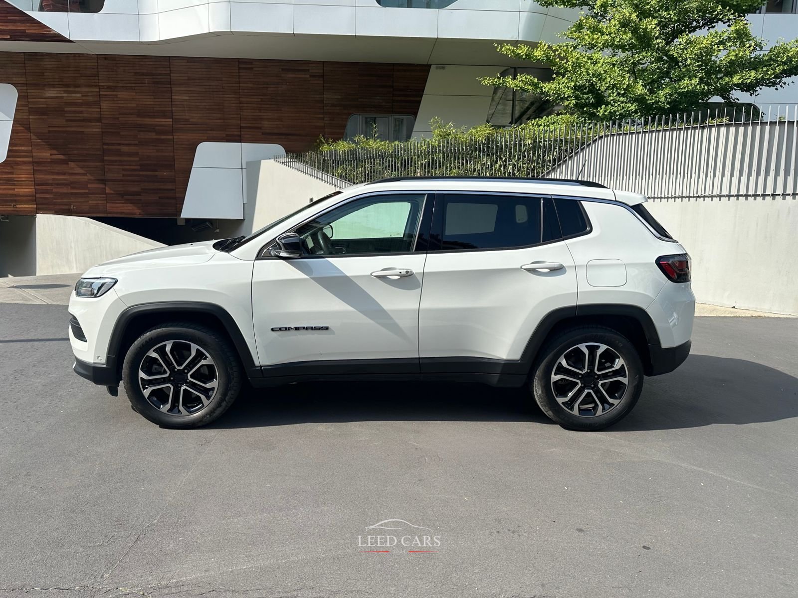 Compass 1.3 turbo PHEV 190CV LIMITED 4xe auto - immagine 2