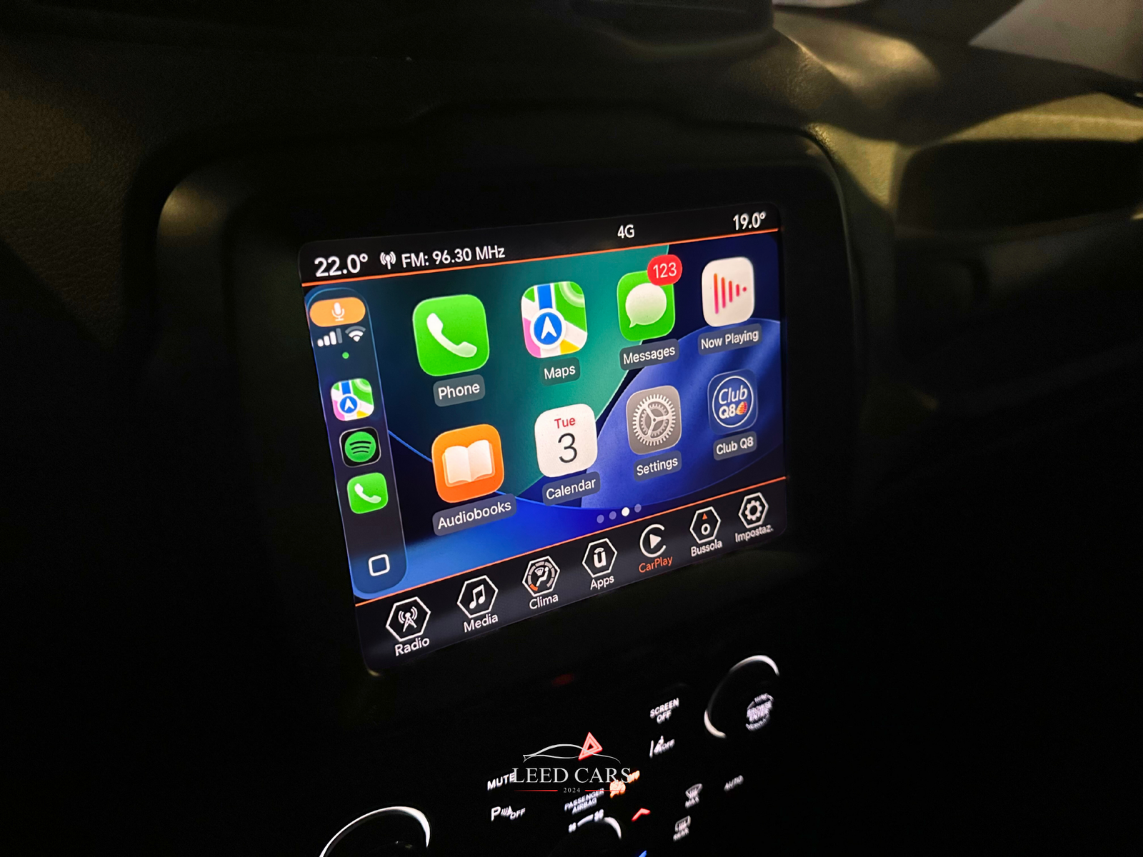 Renegade 1.3 t4 PHEV Limited 4xe at6 190CV - immagine 12