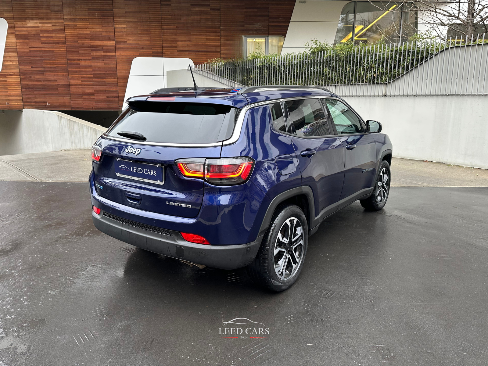 Compass 1.3 turbo PHEV 190CV LIMITED 4xe - immagine 5