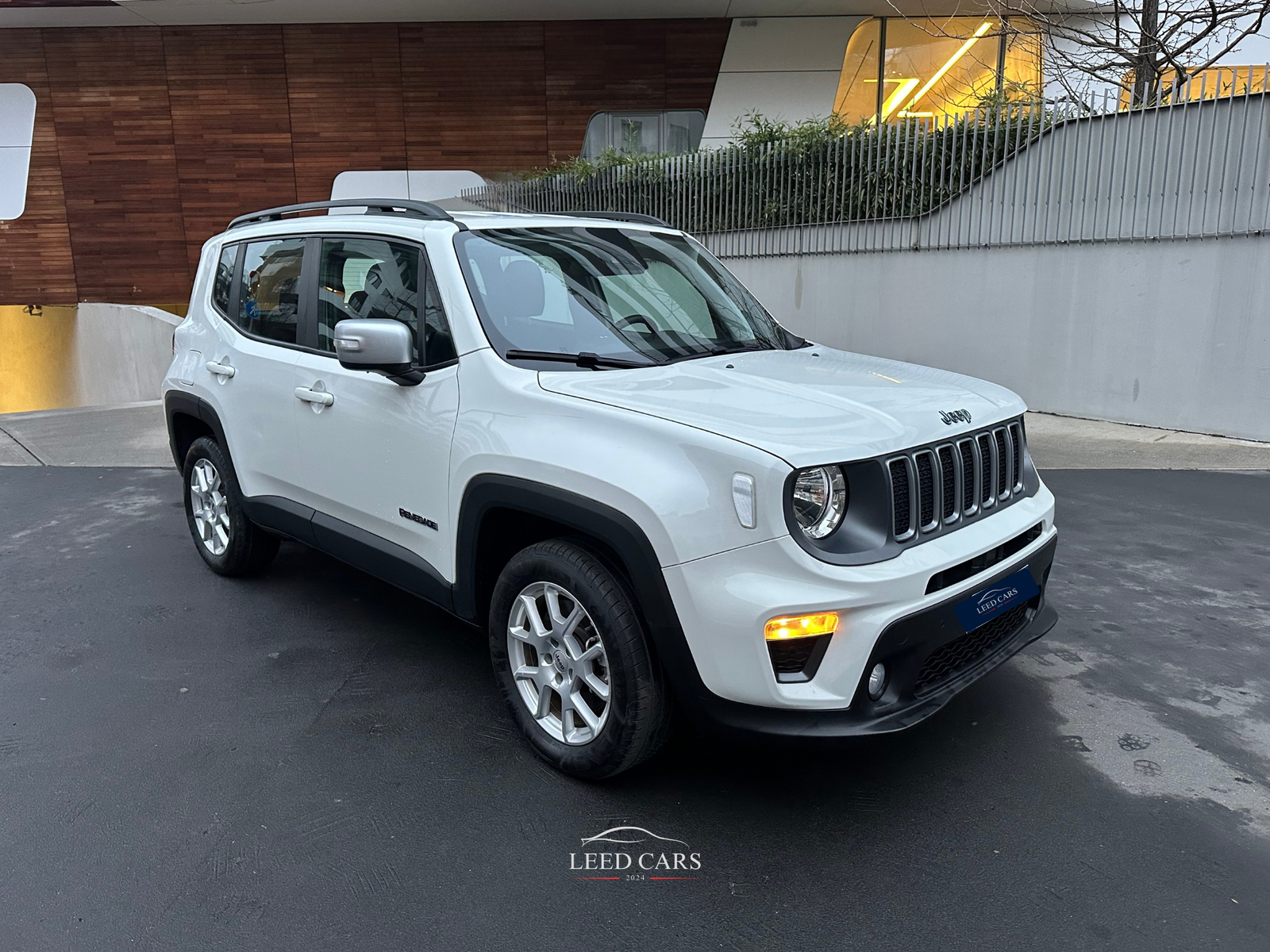 Renegade 1.3 t4 PHEV Limited 4xe at6 190CV - immagine 7