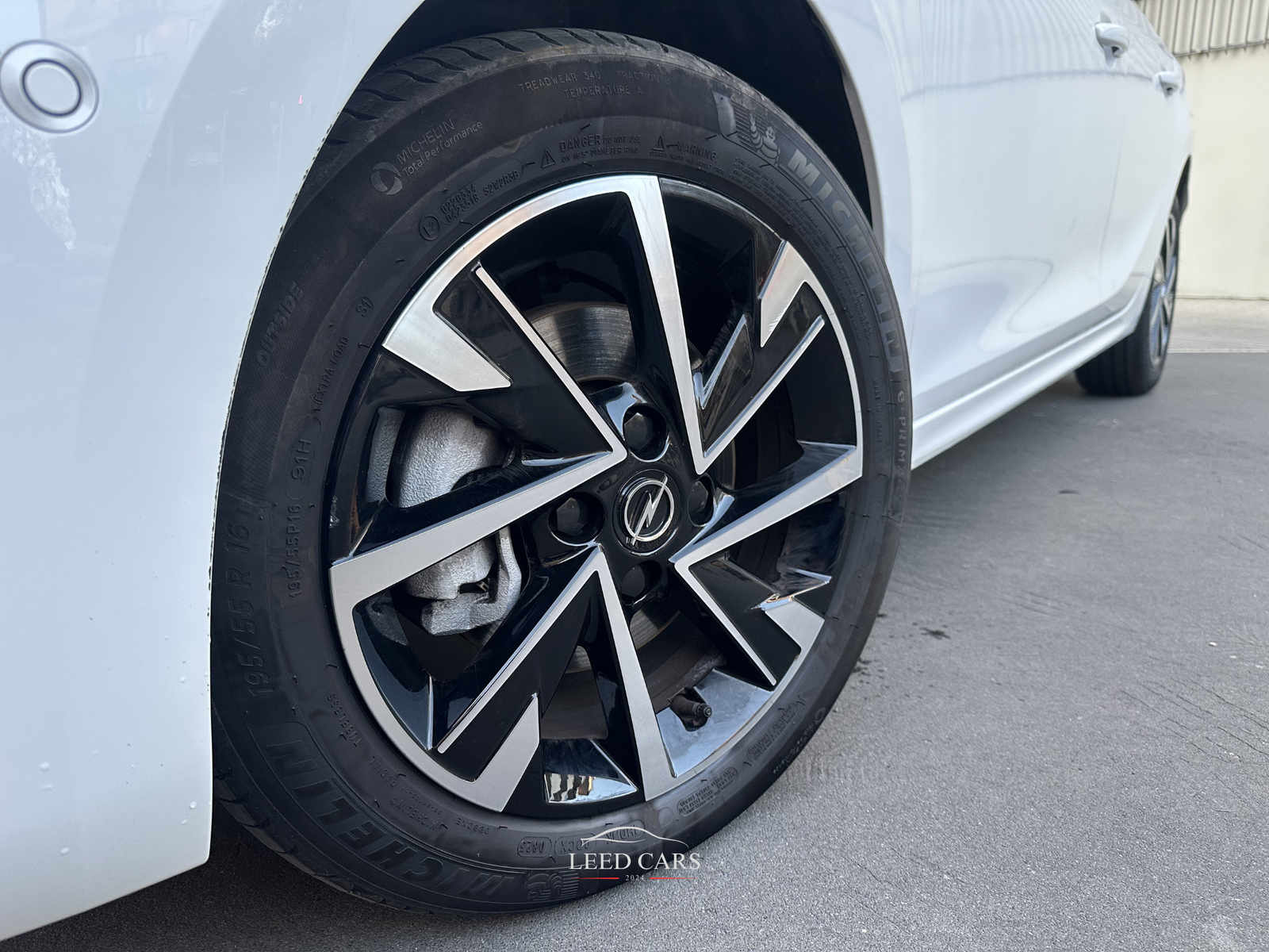 Corsa 1.2 GS 100cv AT8 - immagine 17