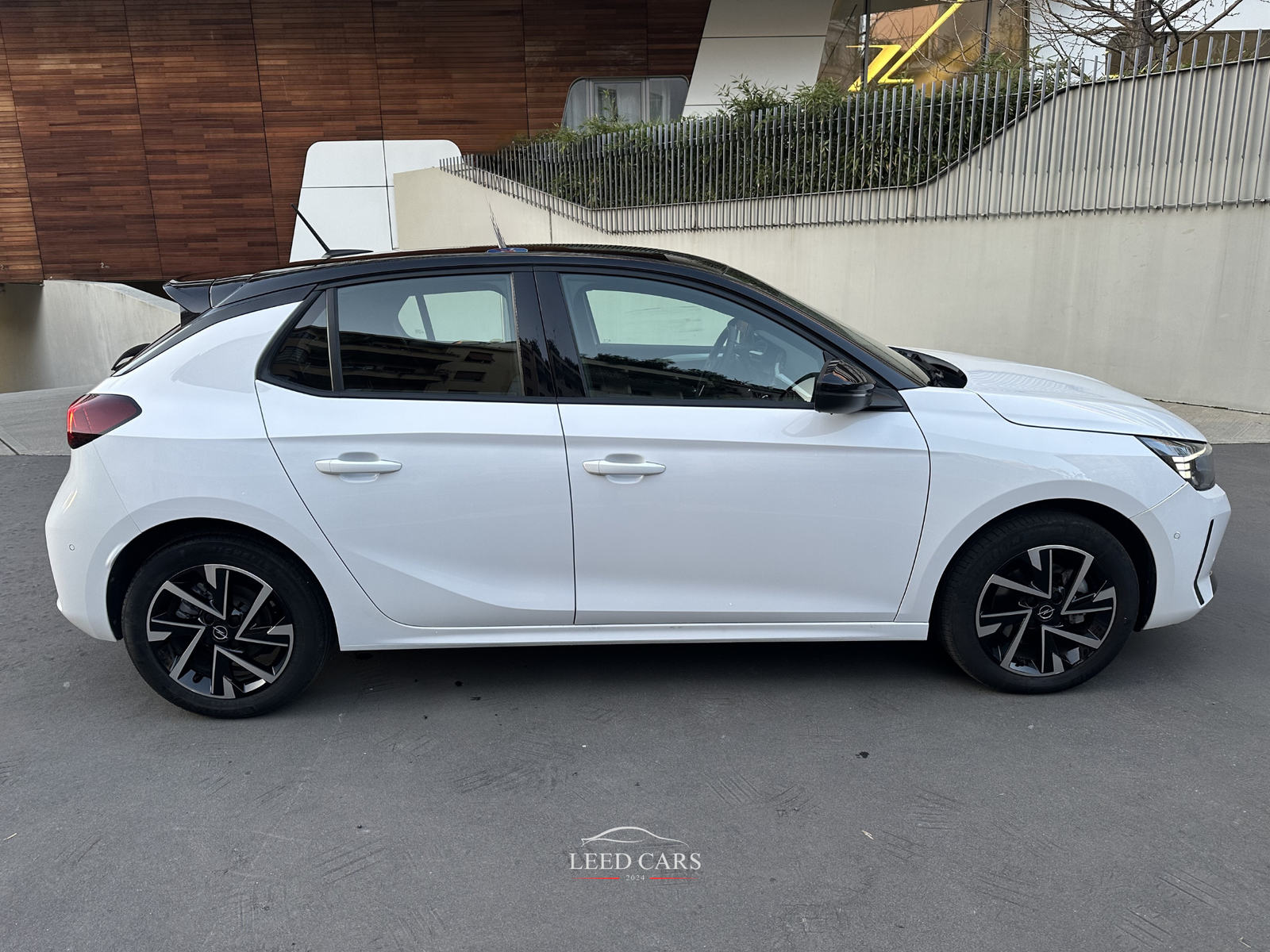 Corsa 1.2 GS 100cv AT8 - immagine 6